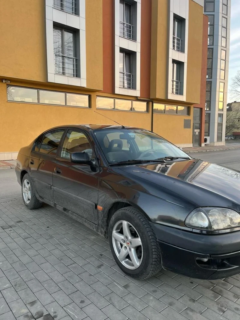 Toyota Avensis, снимка 1 - Автомобили и джипове - 46983706