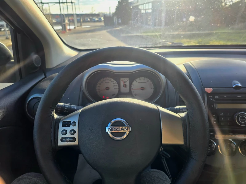 Nissan Note ТОП!1.4i, снимка 9 - Автомобили и джипове - 49207749