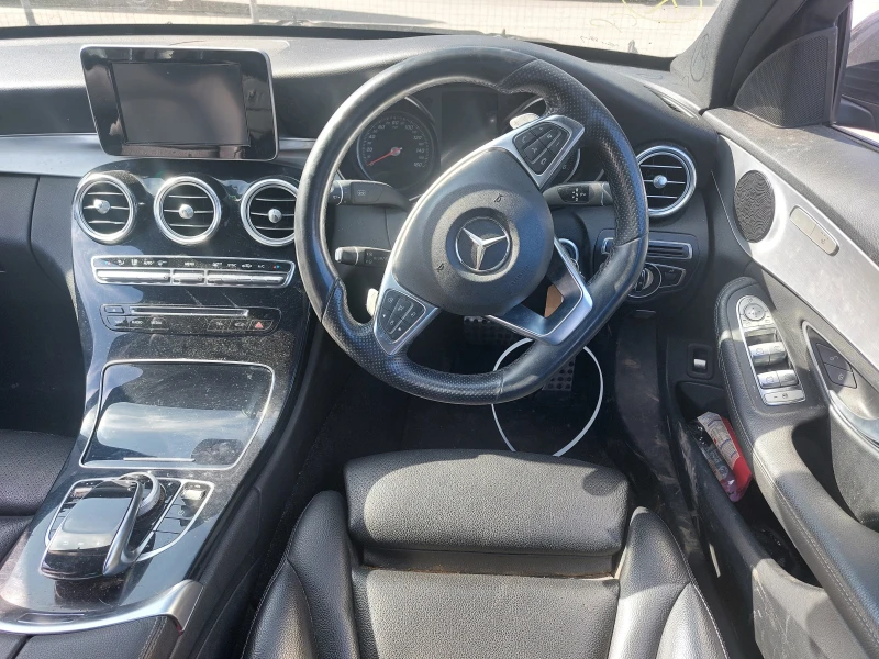 Mercedes-Benz C 220 d W205 AMG 4MATIC, снимка 10 - Автомобили и джипове - 49434517