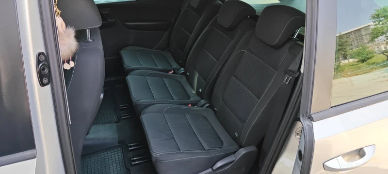 Seat Alhambra 2.0 TDI - 7 местна, снимка 8 - Автомобили и джипове - 50898648
