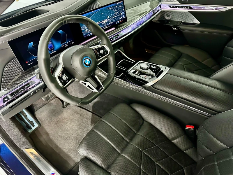BMW i7 xDrive60* M-Sport* Iconic* Theatre* SkyLounge* Mas, снимка 6 - Автомобили и джипове - 51248384