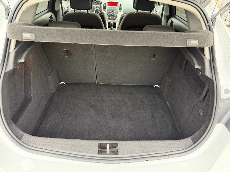 Opel Astra 1.4 турбо 120кс  , снимка 16 - Автомобили и джипове - 52109707