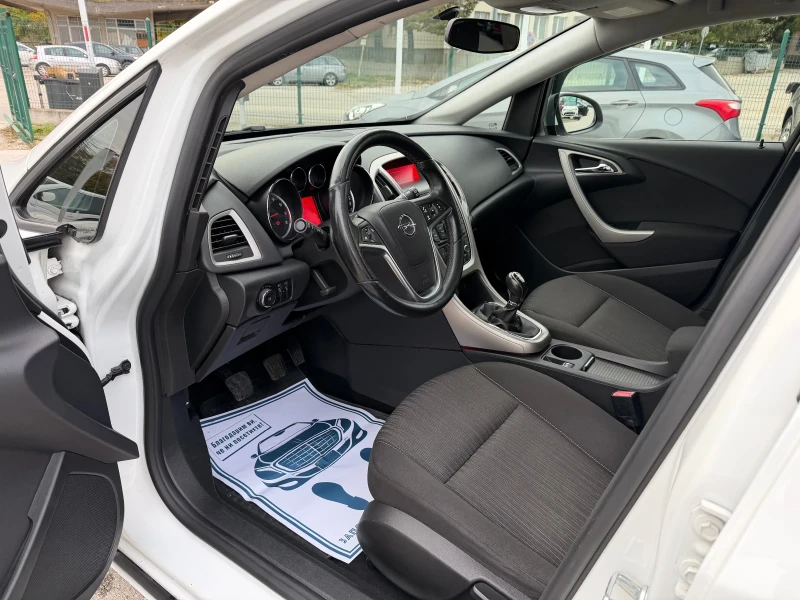 Opel Astra 1.4 турбо 120кс  , снимка 7 - Автомобили и джипове - 52109707