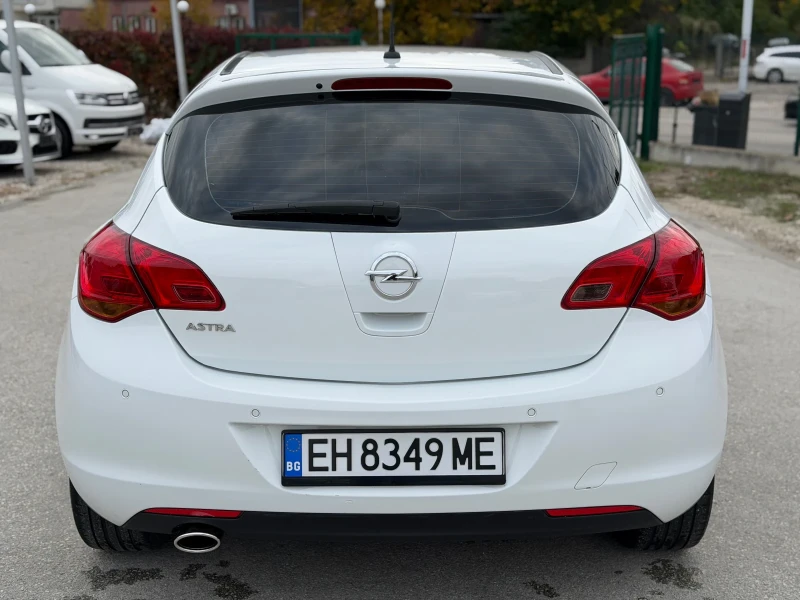 Opel Astra 1.4 турбо 120кс  , снимка 5 - Автомобили и джипове - 52109707