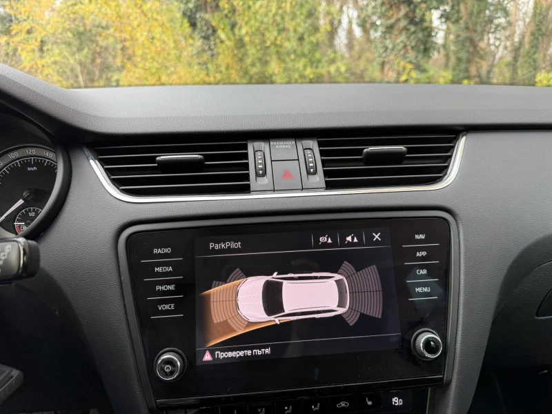 Skoda Octavia TSI, снимка 8 - Автомобили и джипове - 52953630