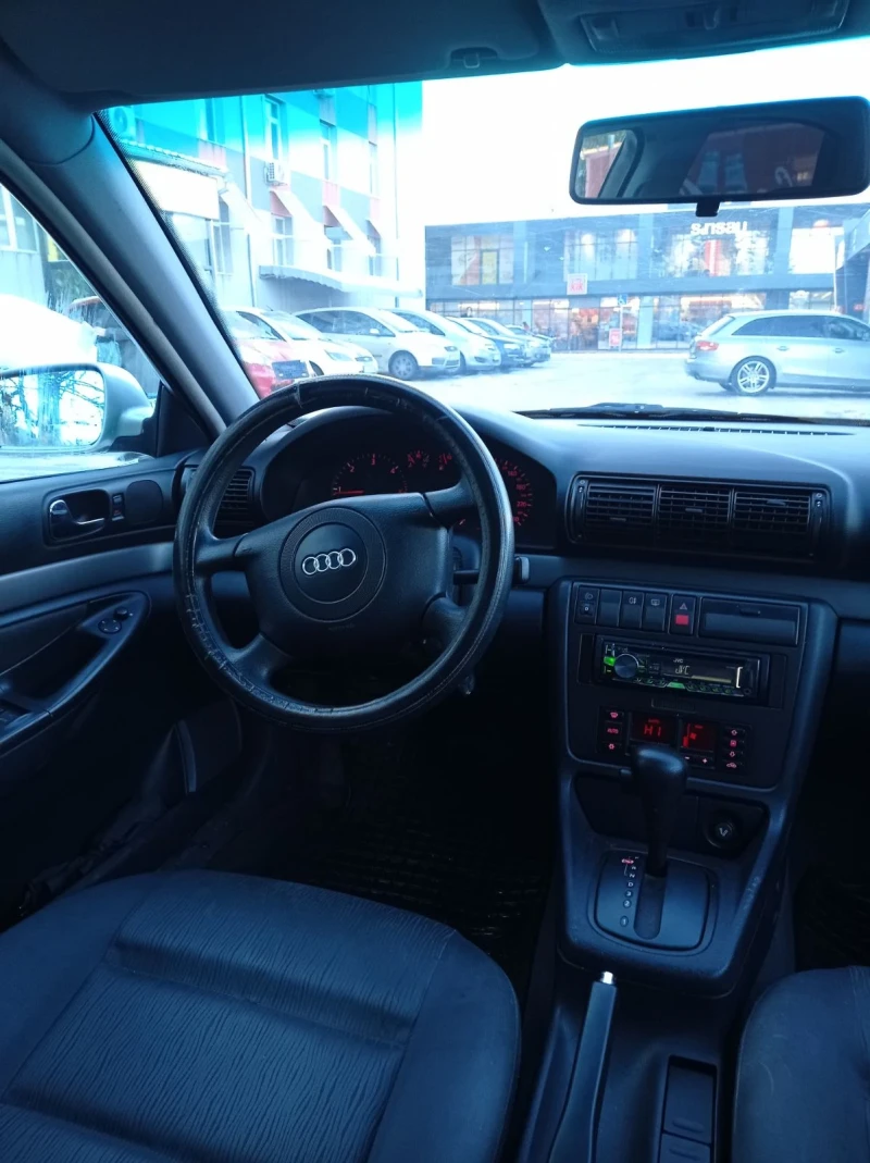 Audi A4, снимка 4 - Автомобили и джипове - 53065828