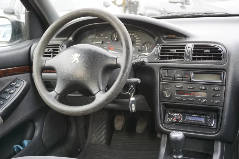 Peugeot 406 2.1 HDI, снимка 12 - Автомобили и джипове - 53176964