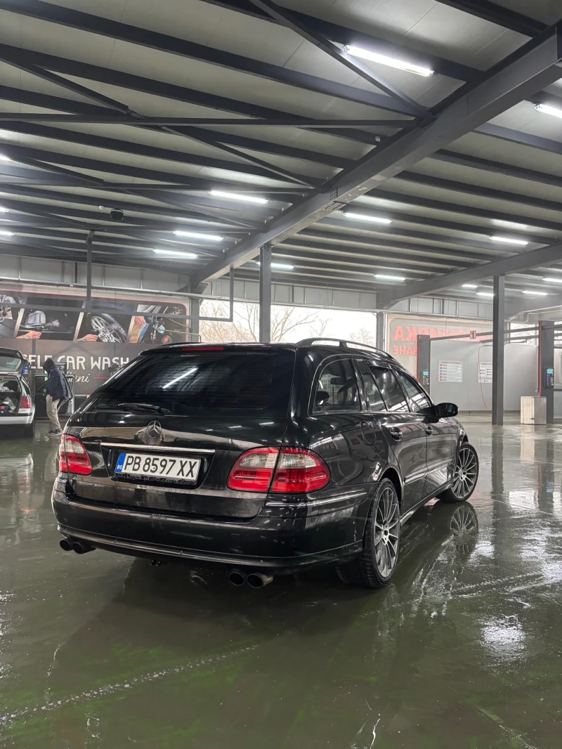 Mercedes-Benz E 320, снимка 3 - Автомобили и джипове - 53237144