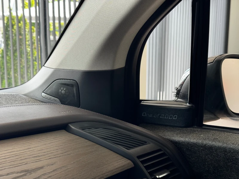 BMW i3 S 120Ah Unique Forever 1/2000 Harman/Kardon Camera - 48990 лв. - 34860485 | Car24.bg