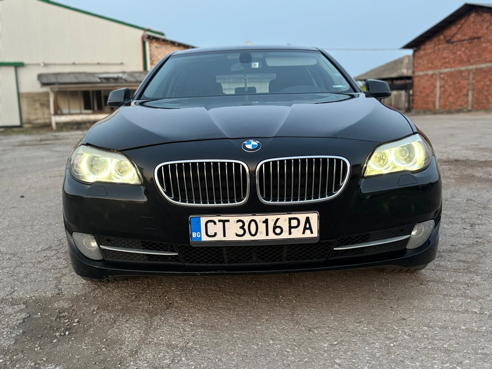 BMW 520 F11, снимка 1