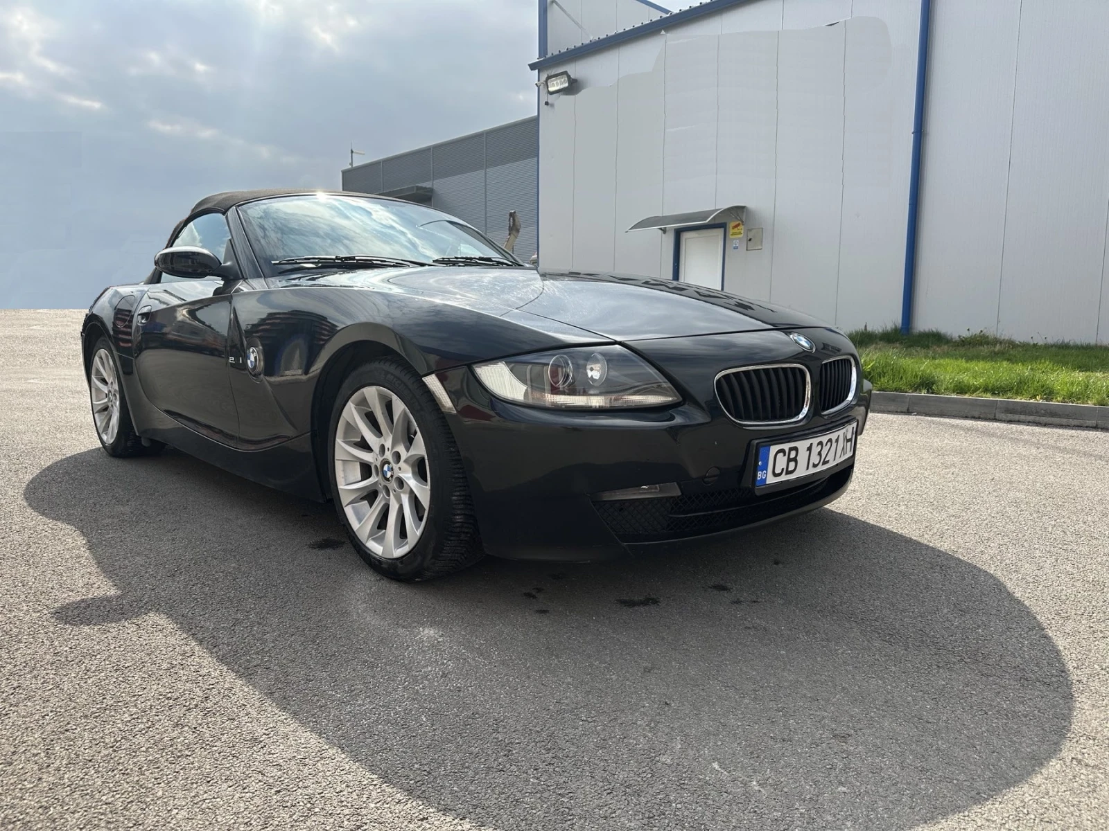 BMW Z4 2.0  - изображение 2