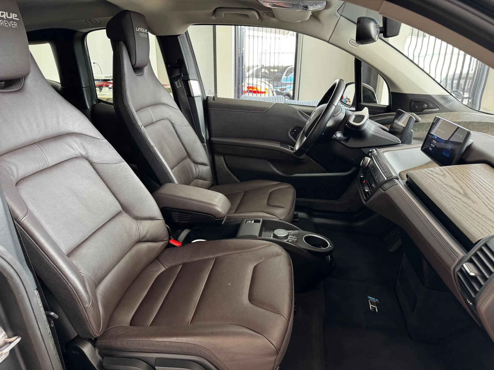 BMW i3 S 120Ah Unique Forever 1/2000 Harman/Kardon Camera - изображение 10