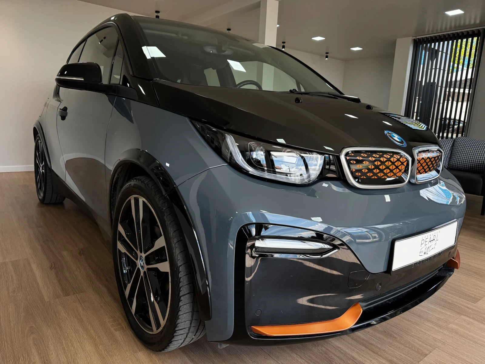 BMW i3 S 120Ah Unique Forever 1/2000 Harman/Kardon Camera - изображение 3