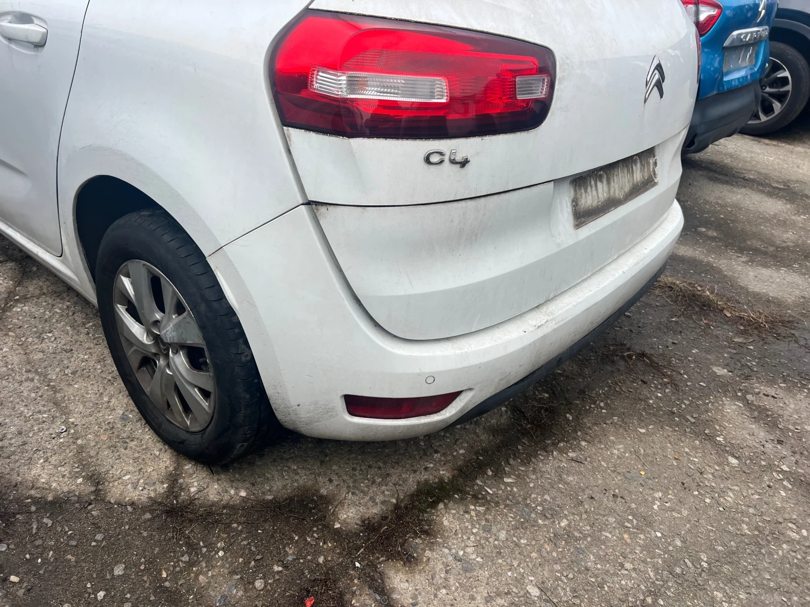 Citroen C4 Picasso 1.6 hdi - изображение 3