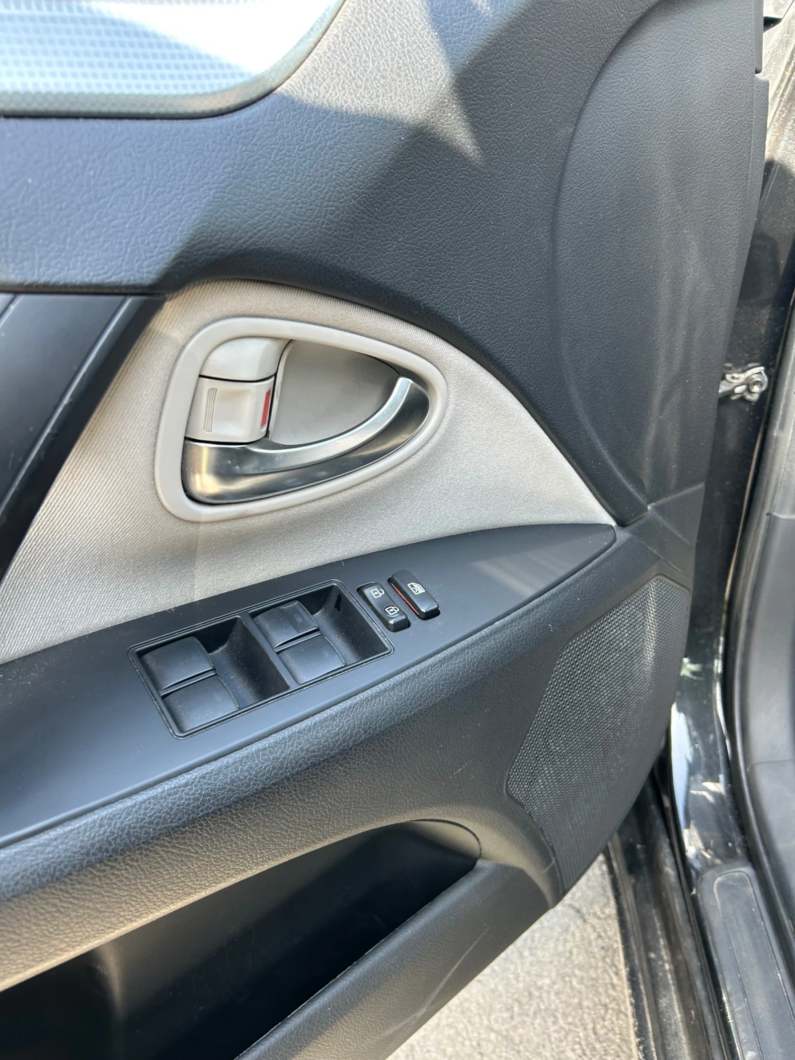 Toyota Avensis | Mobile.bg   11