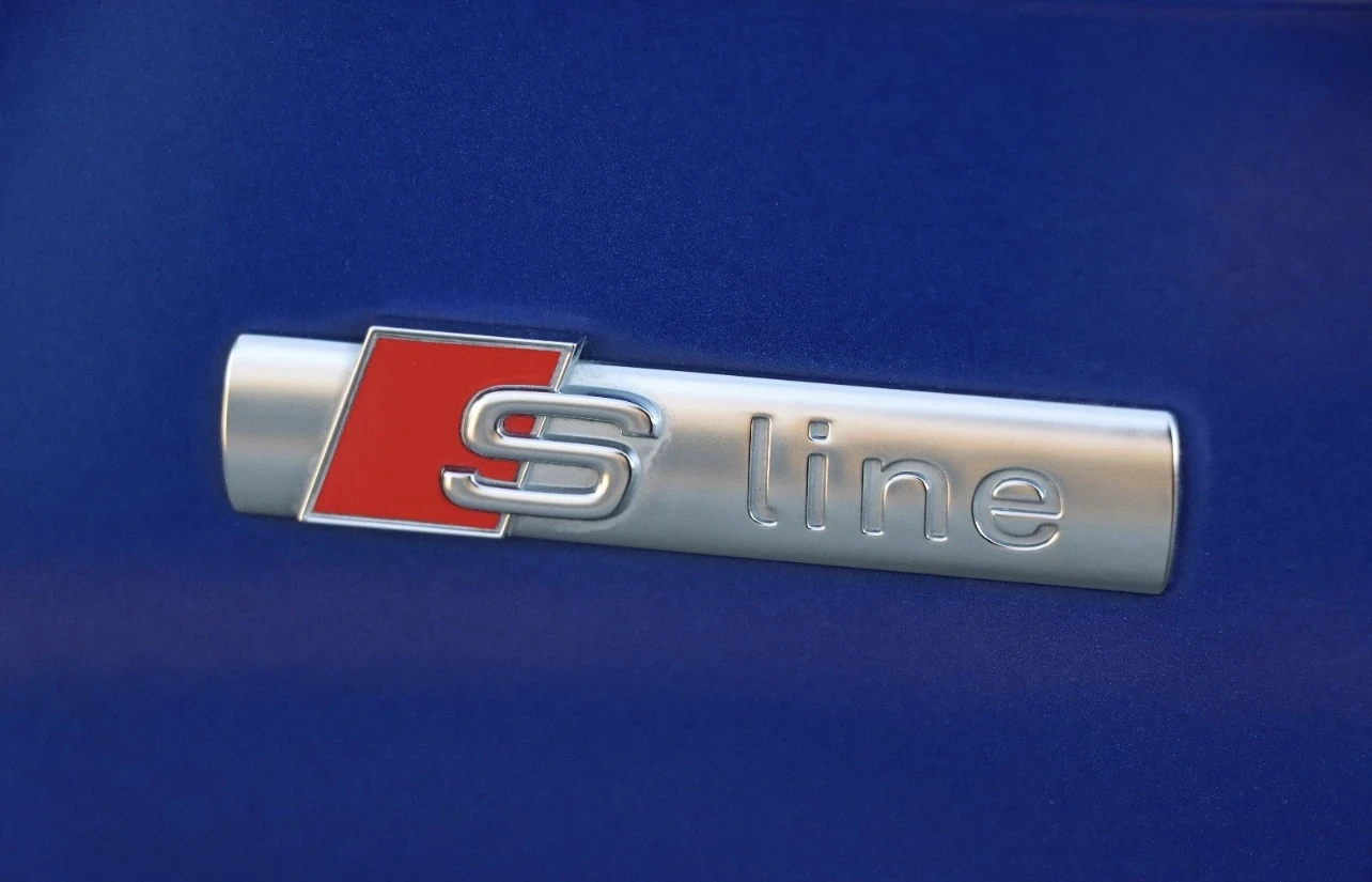 Audi A8 55 TFSI L S-line - изображение 4