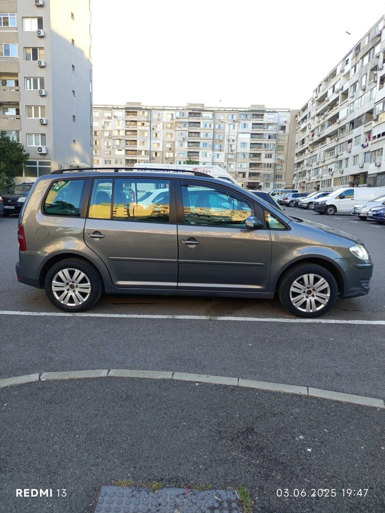 VW Touran  - изображение 5