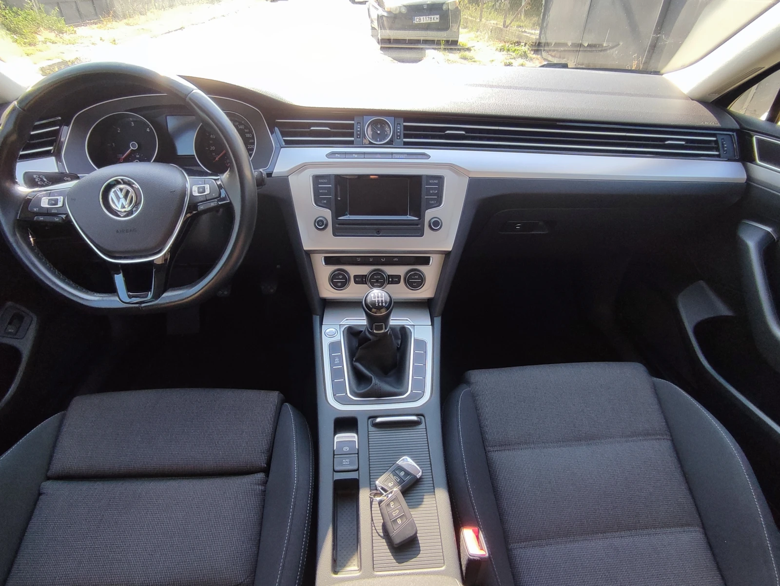 VW Passat 2.0TDI-150kc-6ck-EXECUTIVE-HIGHLINE-BMT - изображение 9