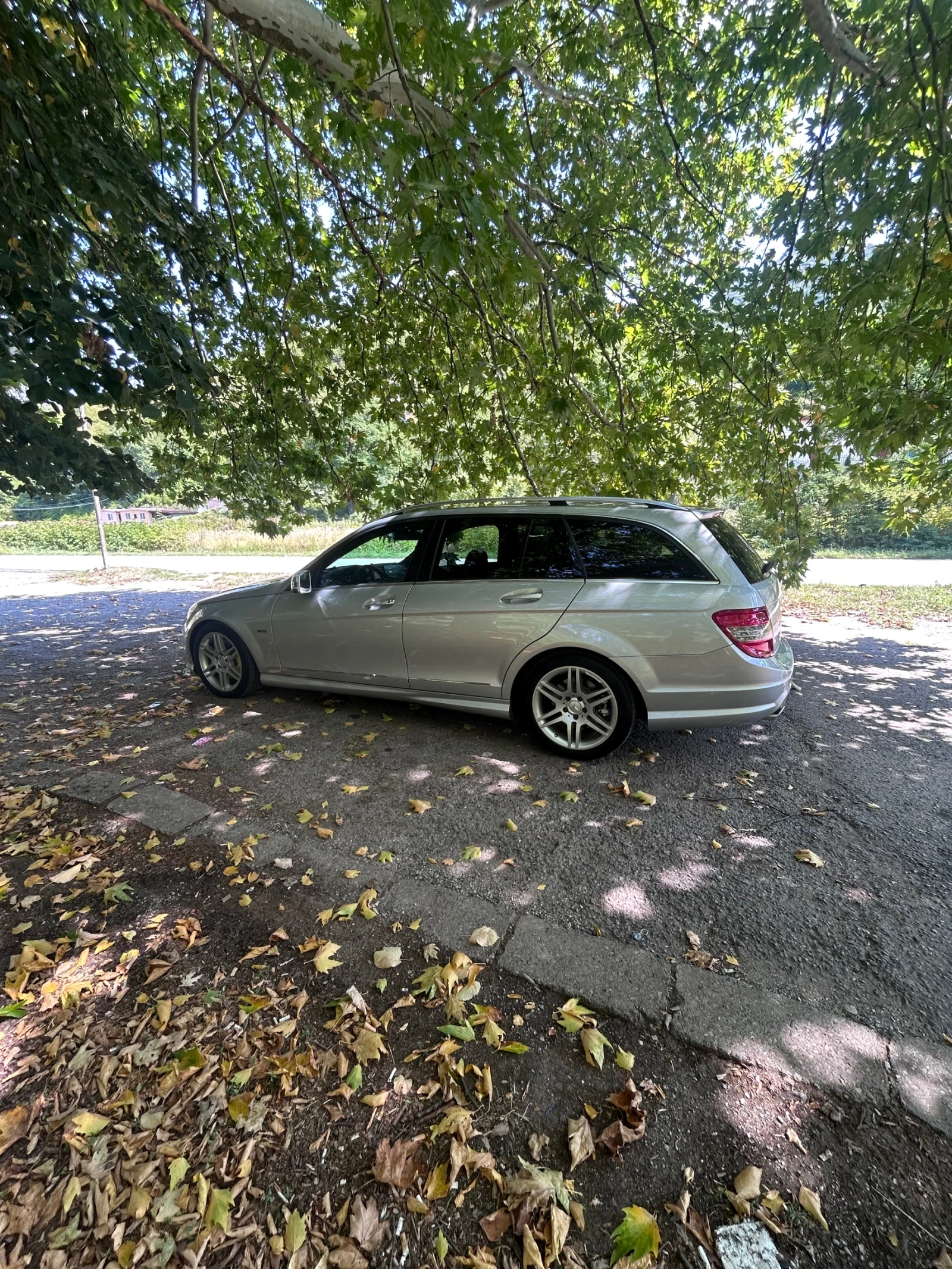 Mercedes-Benz C 350 3.5CDI 4MATIC - изображение 5