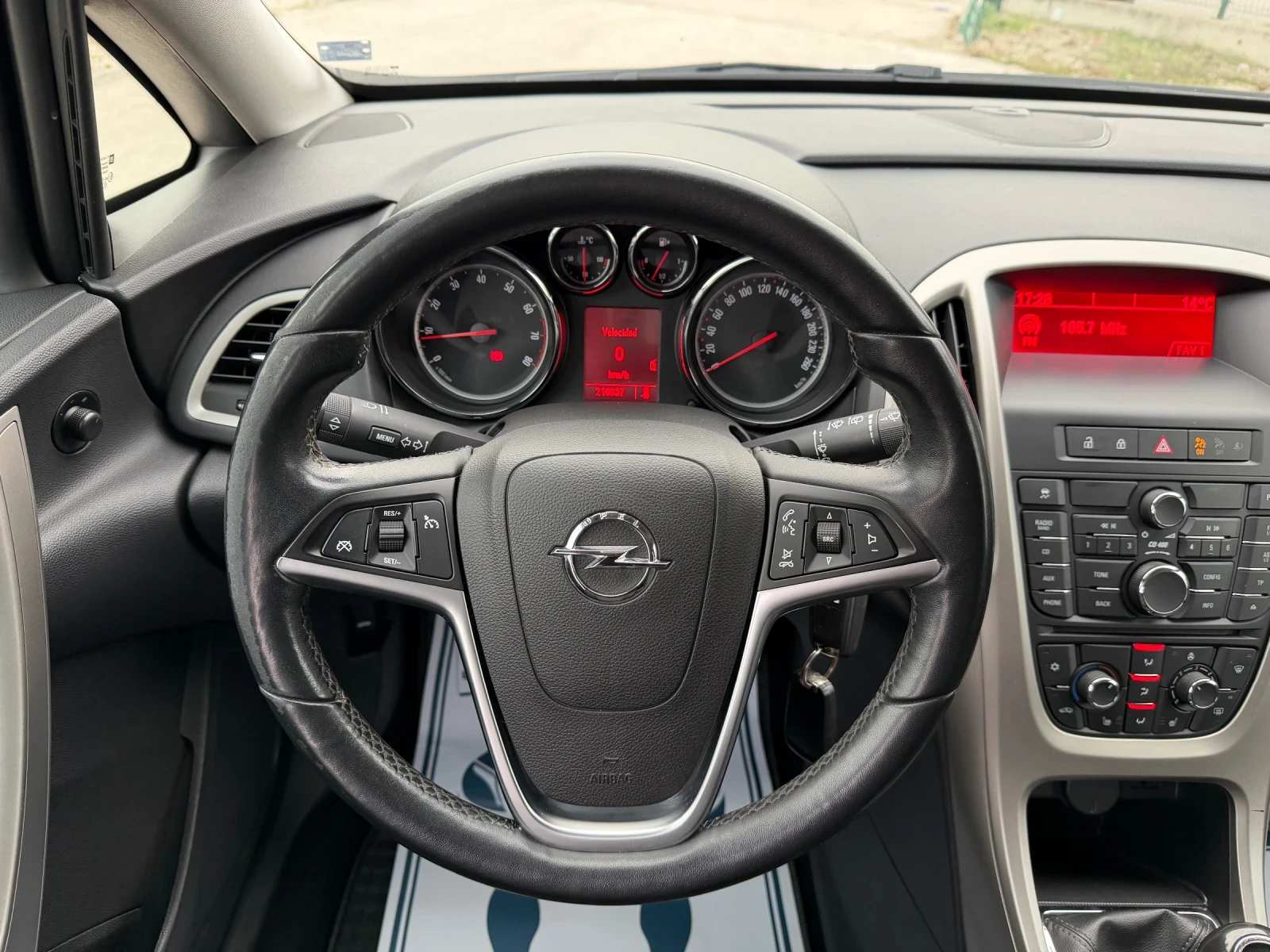 Opel Astra 1.4 ����� 120��   | Mobile.bg � ����������� 13