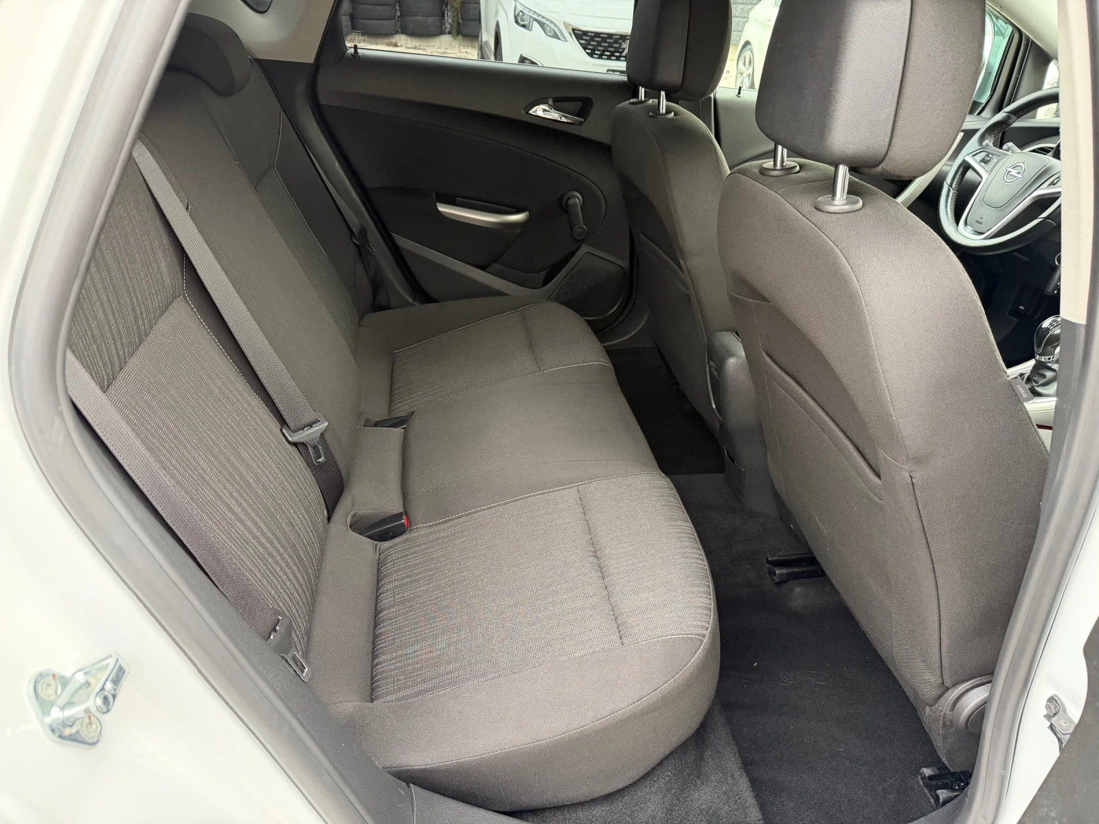 Opel Astra 1.4 ����� 120��   | Mobile.bg � ����������� 11