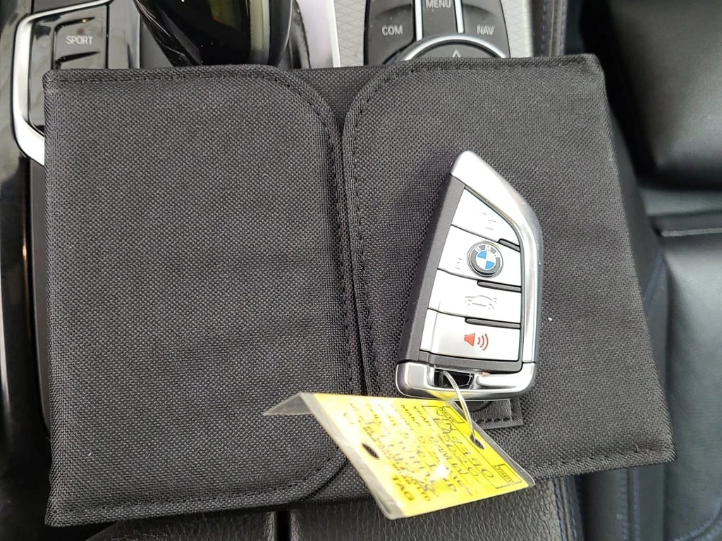 BMW 530 * 530I XDRIVE * CARFAX *    | Mobile.bg   17