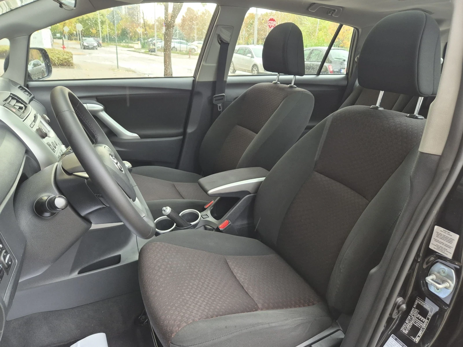 Toyota Verso 1.8 - изображение 9