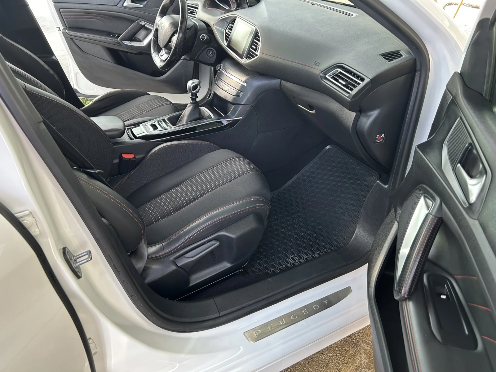 Peugeot 308 1.6HDI* GT-Line* PANO* NAVI* LED* EU6 | Mobile.bg   11