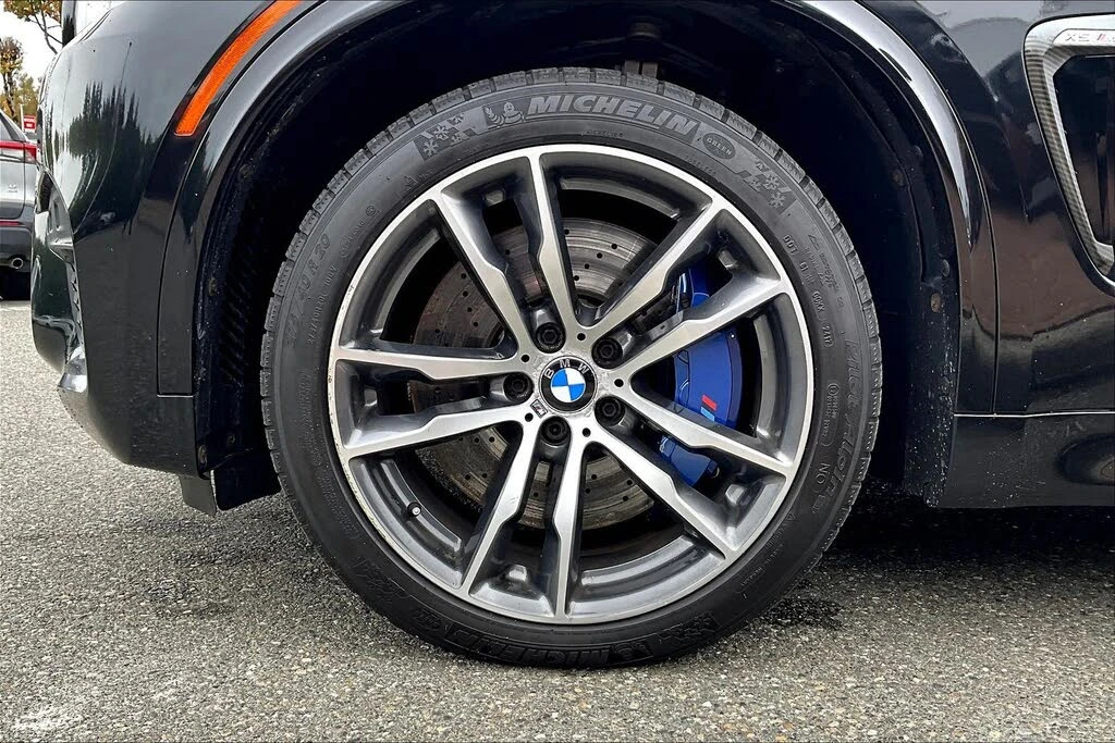 BMW X5M X5M/4.4/PANO/CARBON - изображение 7