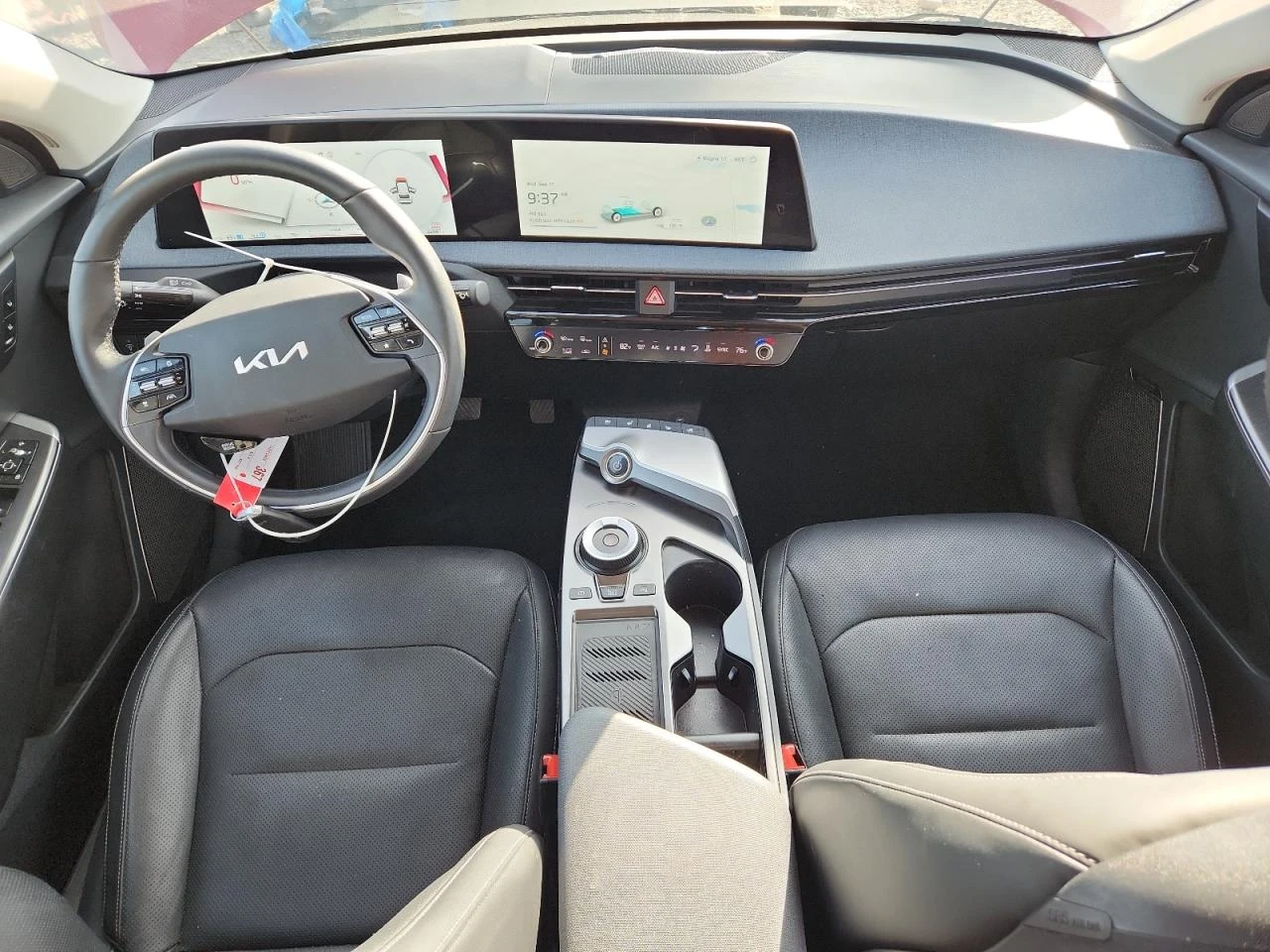 Kia EV6 LIGHT* 4x4* CARFAX - изображение 8