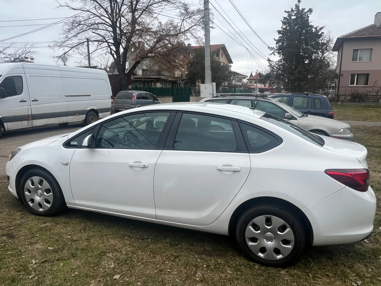 Opel Astra J - изображение 3