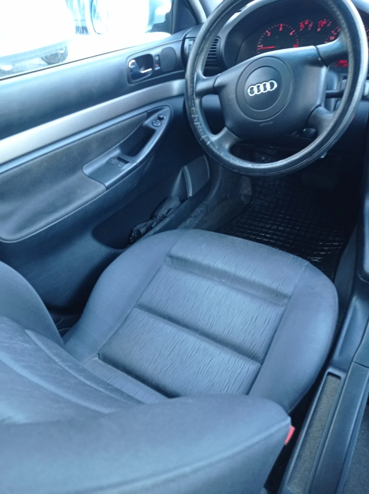 Audi A4 | Mobile.bg � ����������� 5