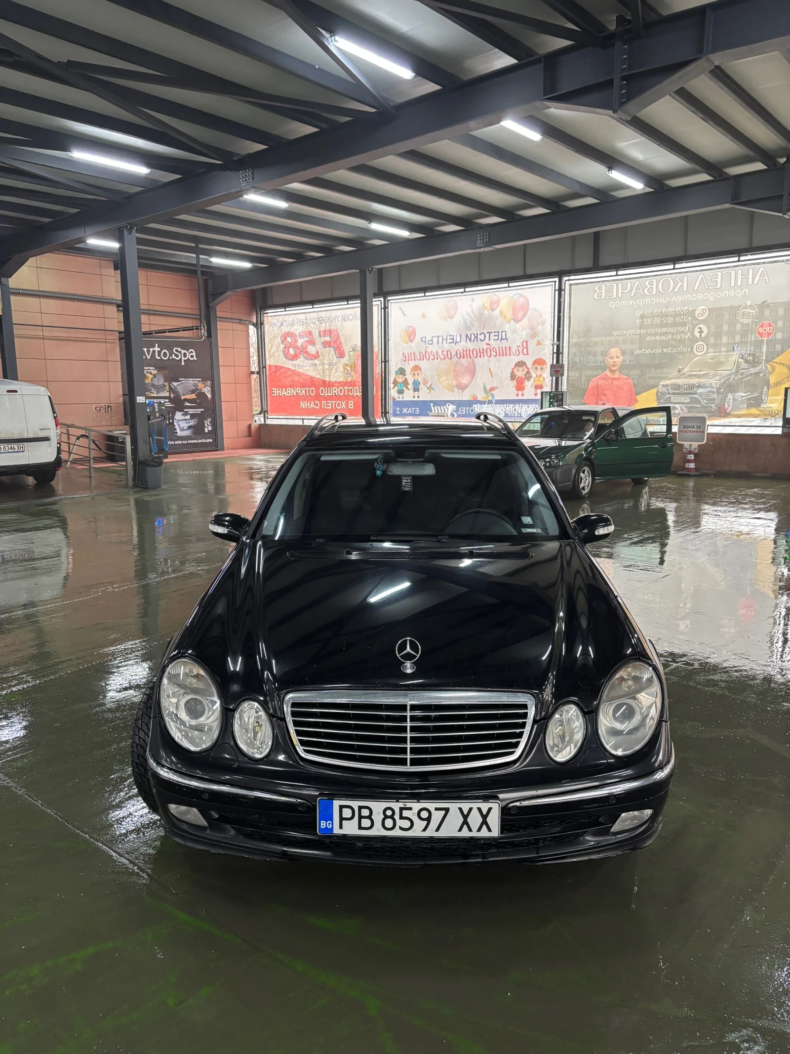 Mercedes-Benz E 320  - изображение 7