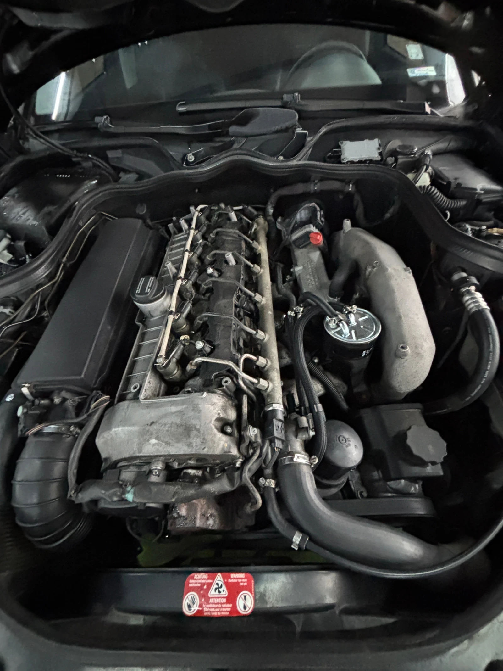 Mercedes-Benz E 320  - изображение 9