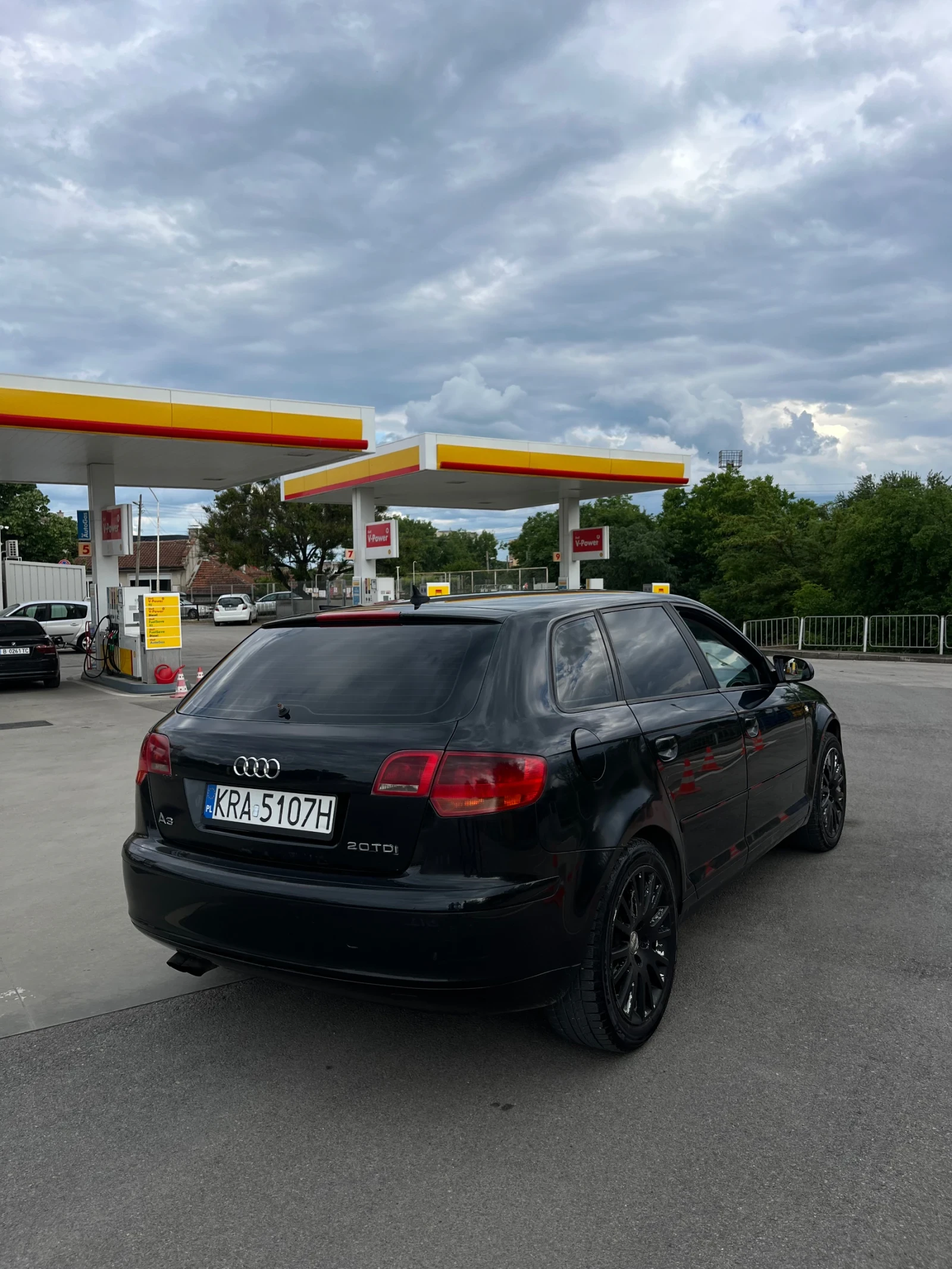Audi A3 2.0TDI, снимка 3 - Автомобили и джипове - 54016277