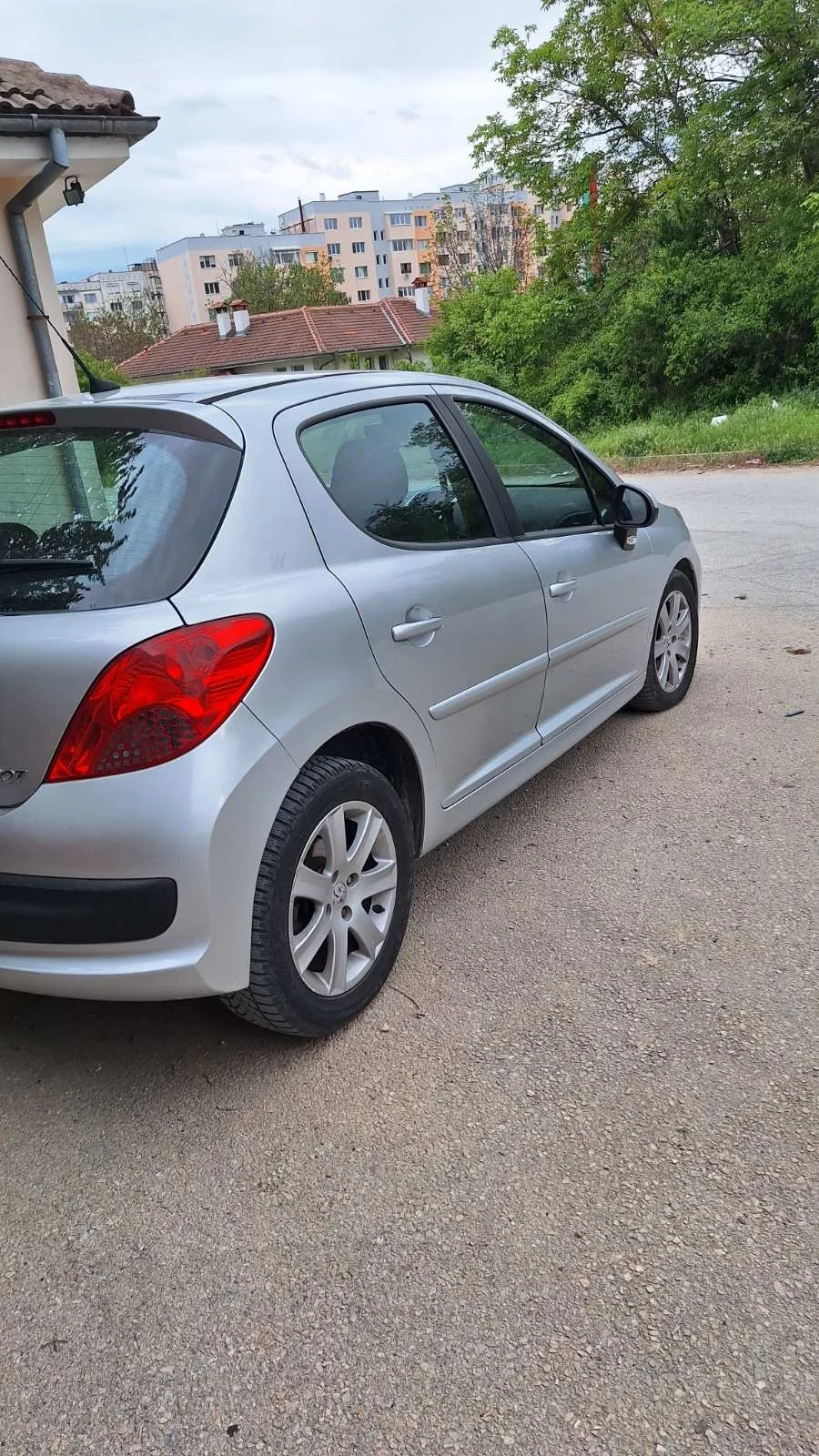 Peugeot 207 1.6HDI 16, снимка 13 - Автомобили и джипове - 54360221