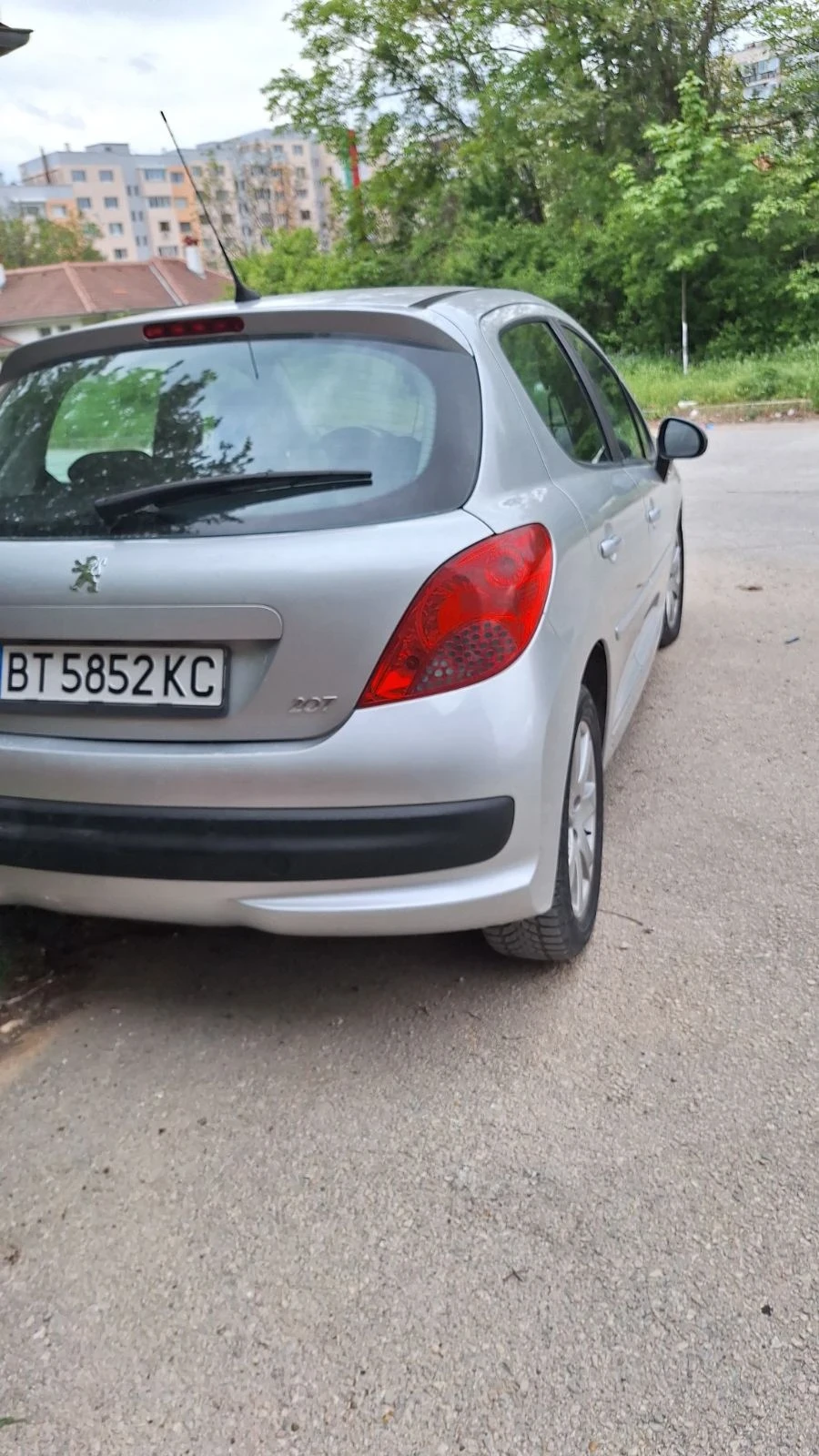 Peugeot 207 1.6HDI 16, снимка 11 - Автомобили и джипове - 54360221