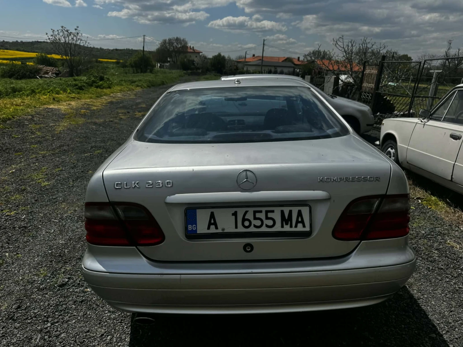 Mercedes-Benz CLK 230, снимка 3 - Автомобили и джипове - 54430135
