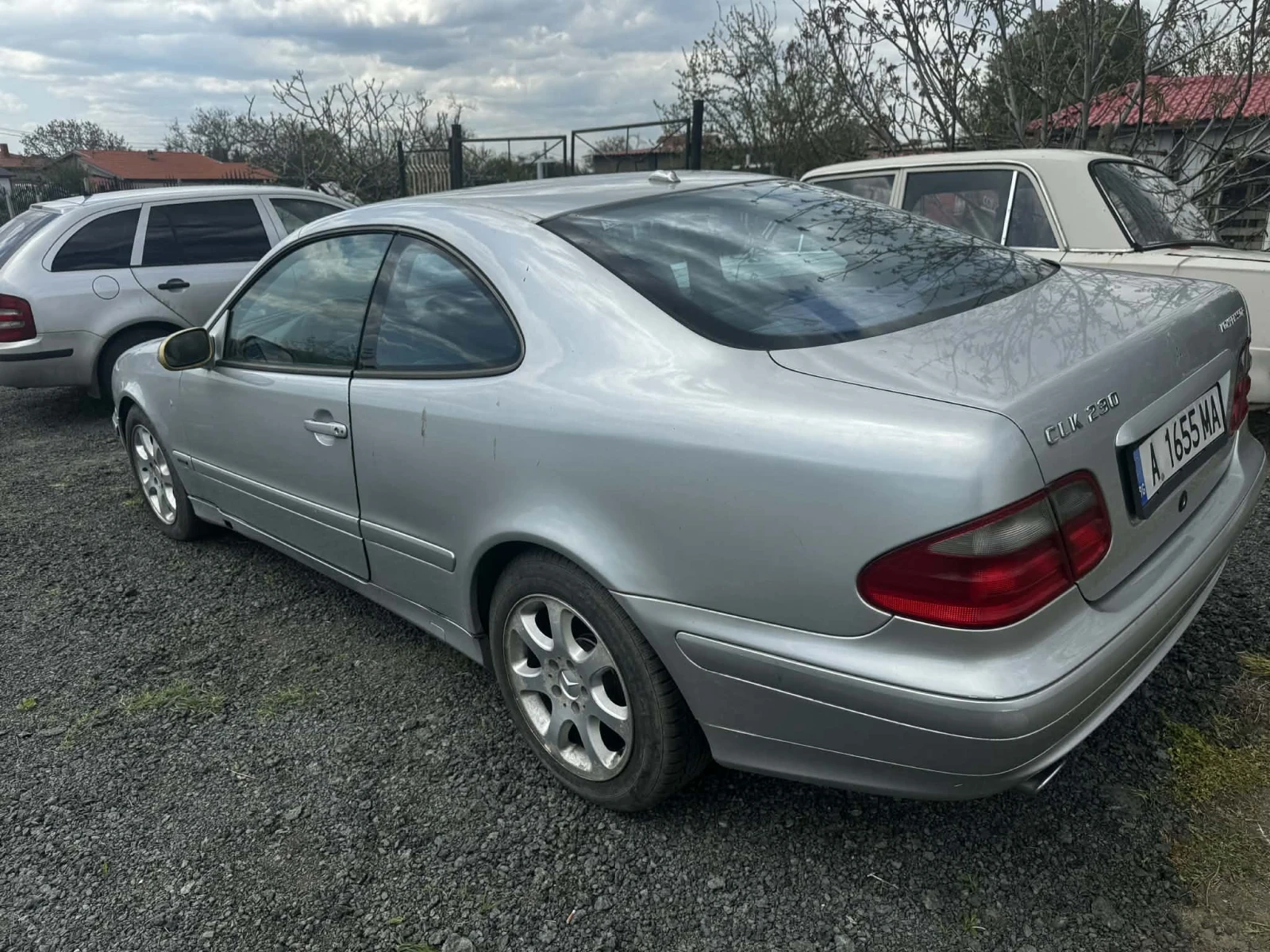 Mercedes-Benz CLK 230, снимка 7 - Автомобили и джипове - 54430135
