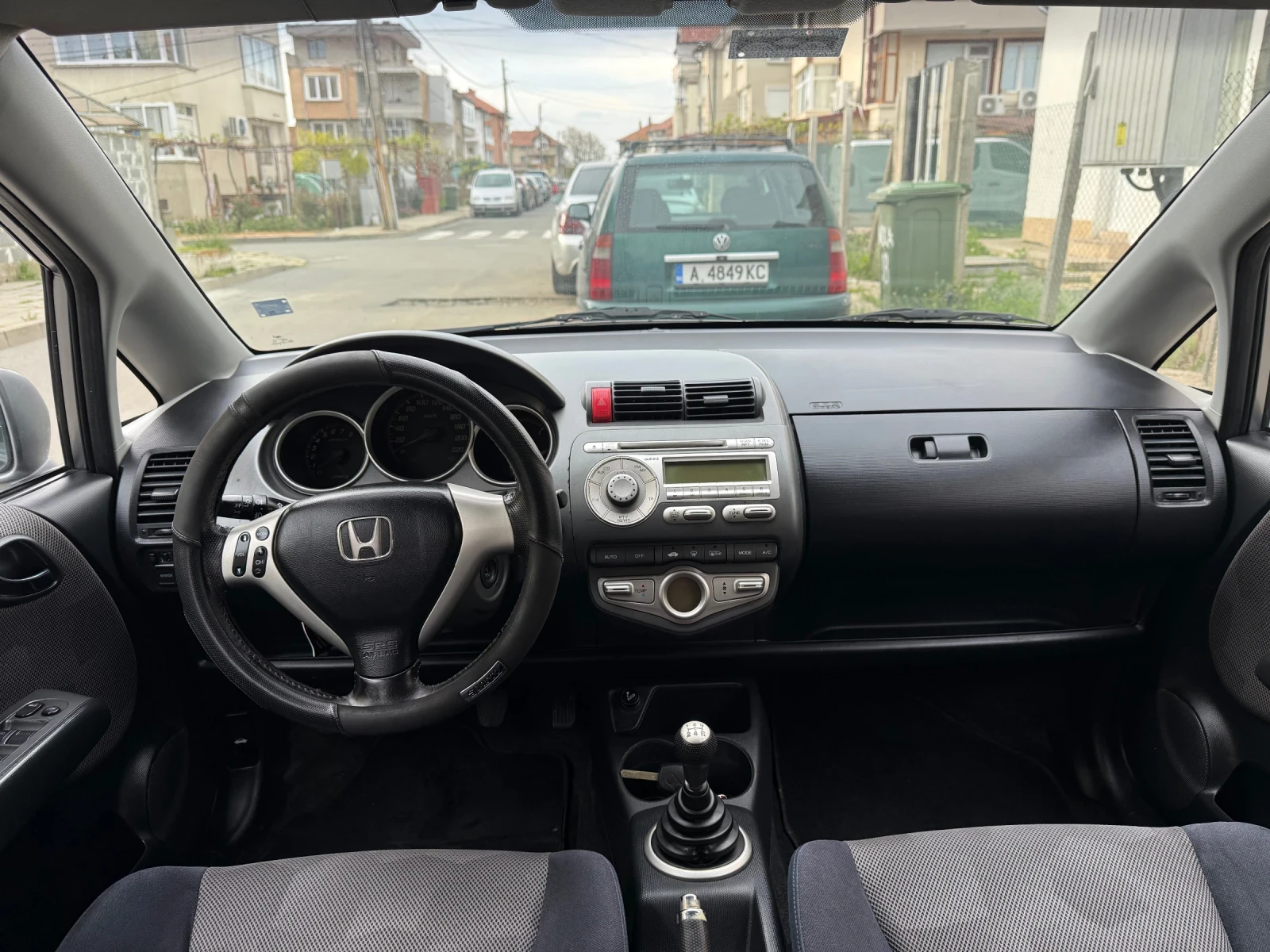 Honda Jazz 1.4i 100% РЕАЛЕН ПРОБЕГ РЕГИСТРИРАН ВИДЕО ЛИЗИНГ, снимка 10 - Автомобили и джипове - 54440883