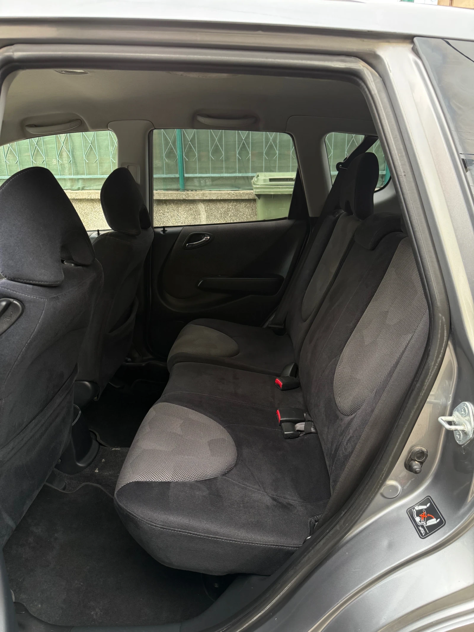 Honda Jazz 1.4i 100% РЕАЛЕН ПРОБЕГ РЕГИСТРИРАН ВИДЕО ЛИЗИНГ, снимка 12 - Автомобили и джипове - 54440883