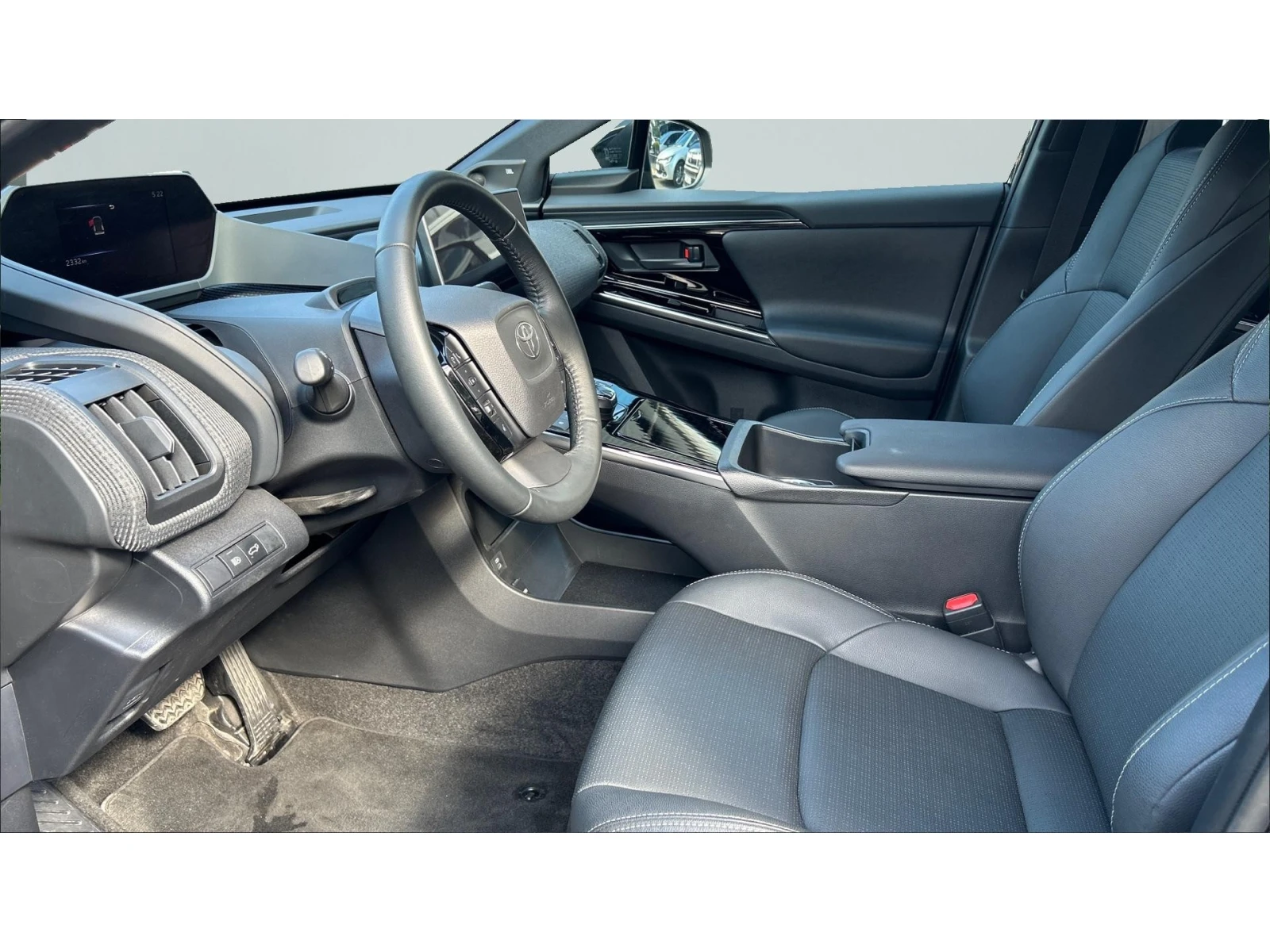 Toyota bZ4X Месечна вноска от 460  , снимка 12 - Автомобили и джипове - 55001209