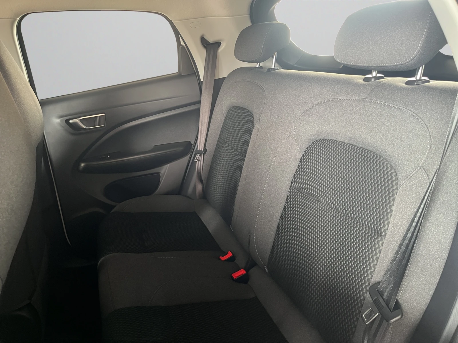 Leapmotor T03 DESIGN BEV 70kW 37, 3kWh | Mobile.bg � ����������� 11