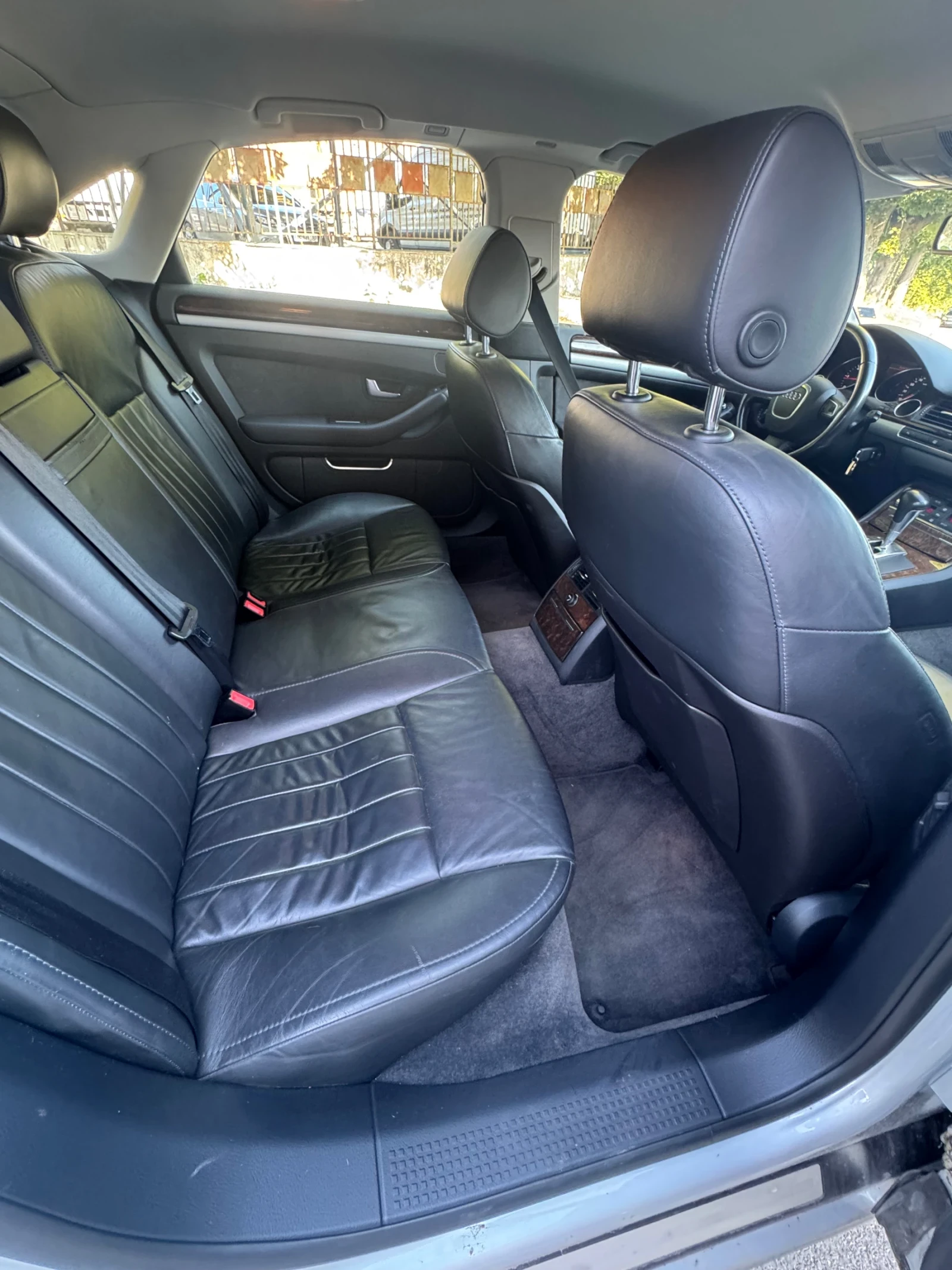Audi A8 3.0 TDI, 233 к.с., фейслифт, като нова, снимка 12 - Автомобили и джипове - 55486186