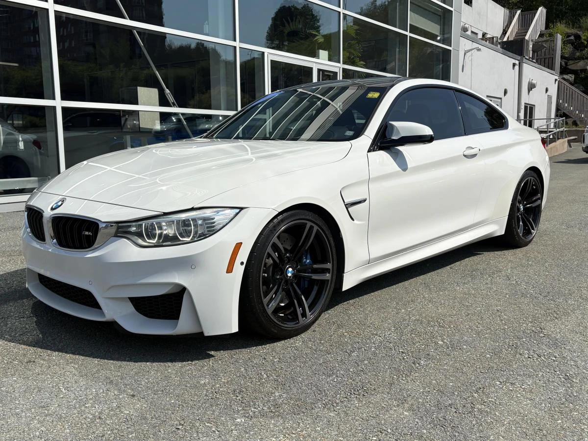 BMW M4 DCT* CARBON* КОЖА* ПОДГРЕВ* HARMAN KARDON* 