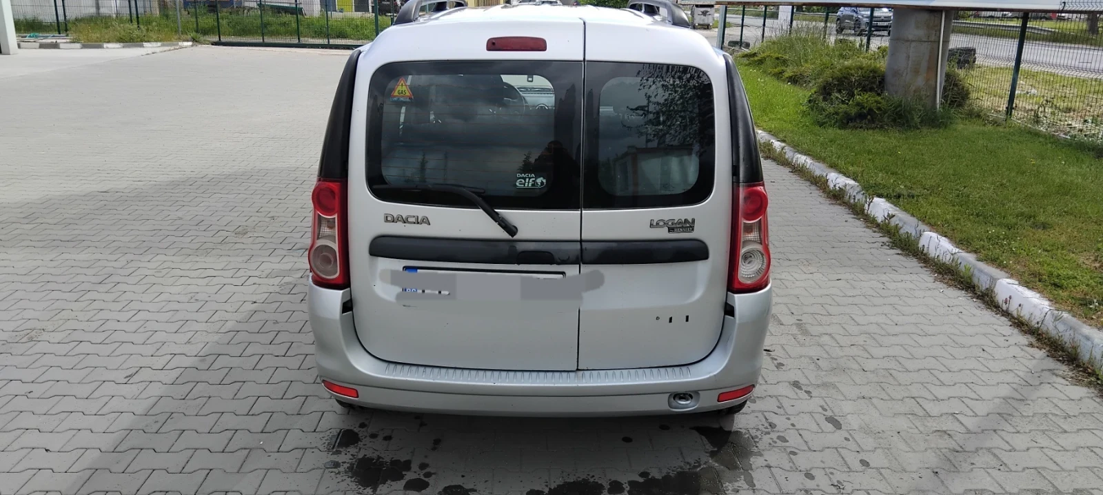 Dacia Logan Газ  бензин, снимка 9 - Автомобили и джипове - 55954320