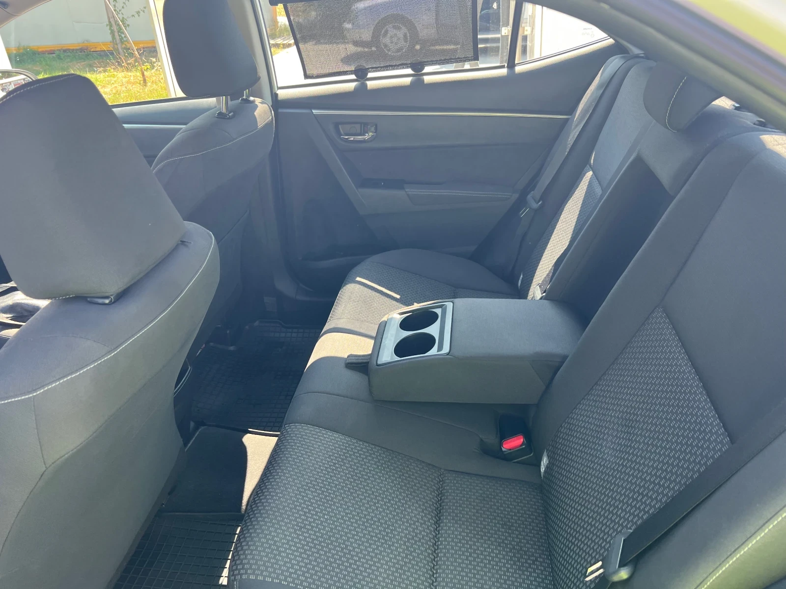 Toyota Corolla | Mobile.bg � ����������� 4