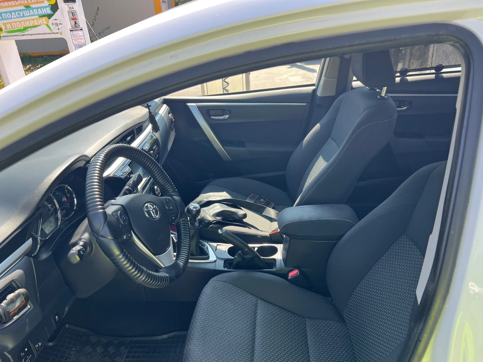 Toyota Corolla | Mobile.bg � ����������� 5