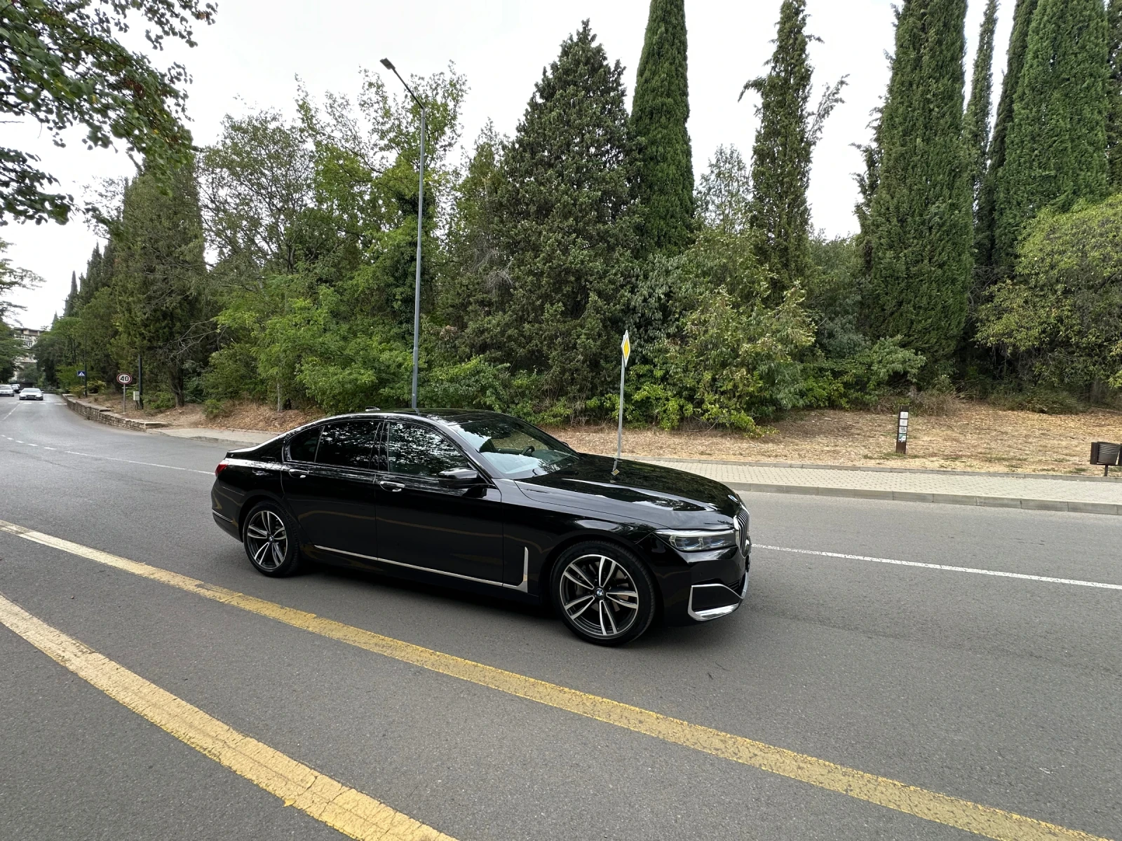 BMW 730  X-drive Carbon core Lazer light/, снимка 3 - Автомобили и джипове - 56020153