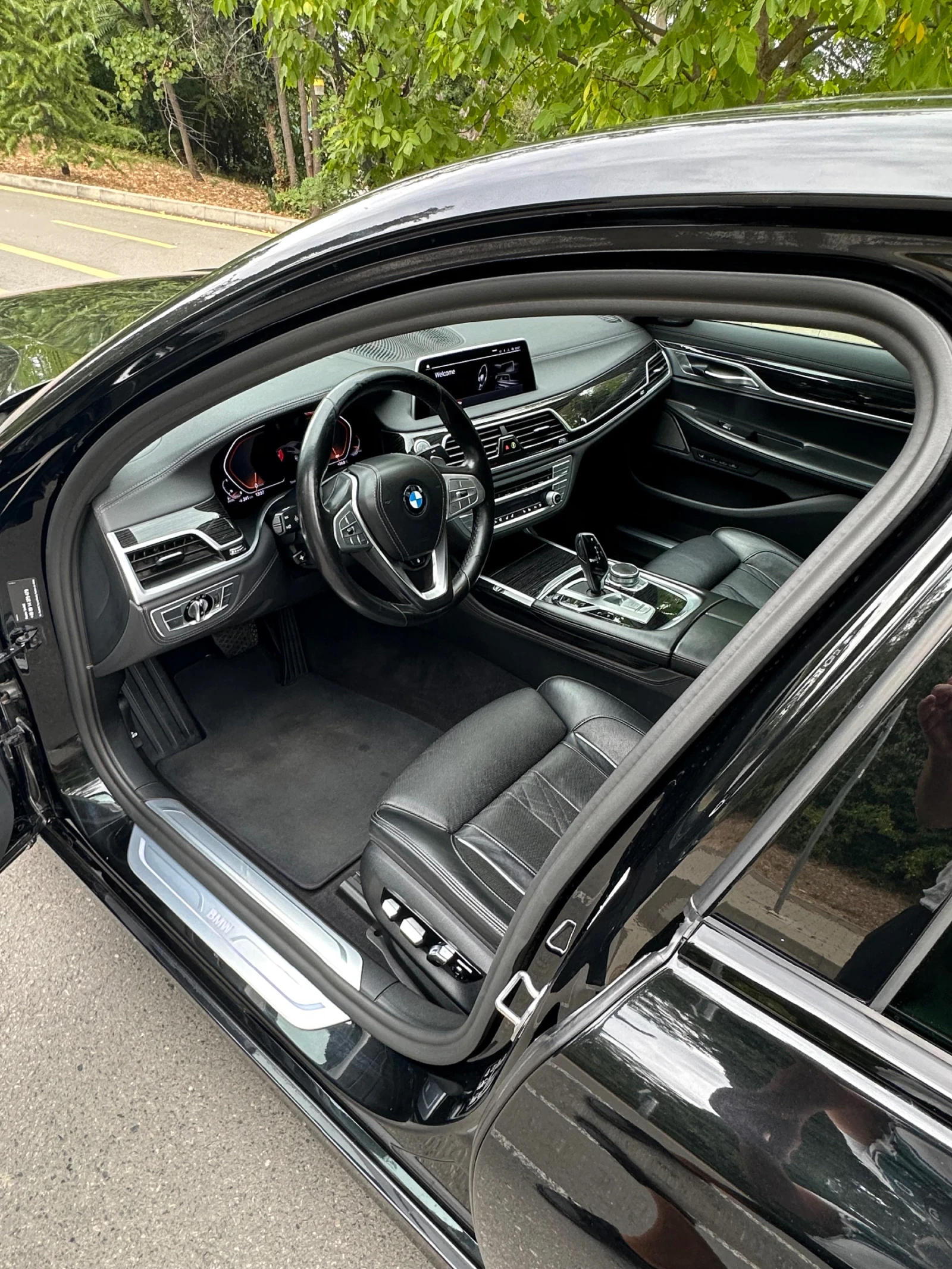 BMW 730  X-drive Carbon core Lazer light/, снимка 7 - Автомобили и джипове - 56020153